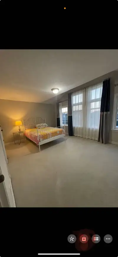 Large beautiful room renting in riverside south Summerhill area