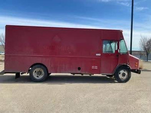 2006 INTERNATIONAL STEP VAN MOBILE SHOP DIESEL 146KM ACTIVE V8
