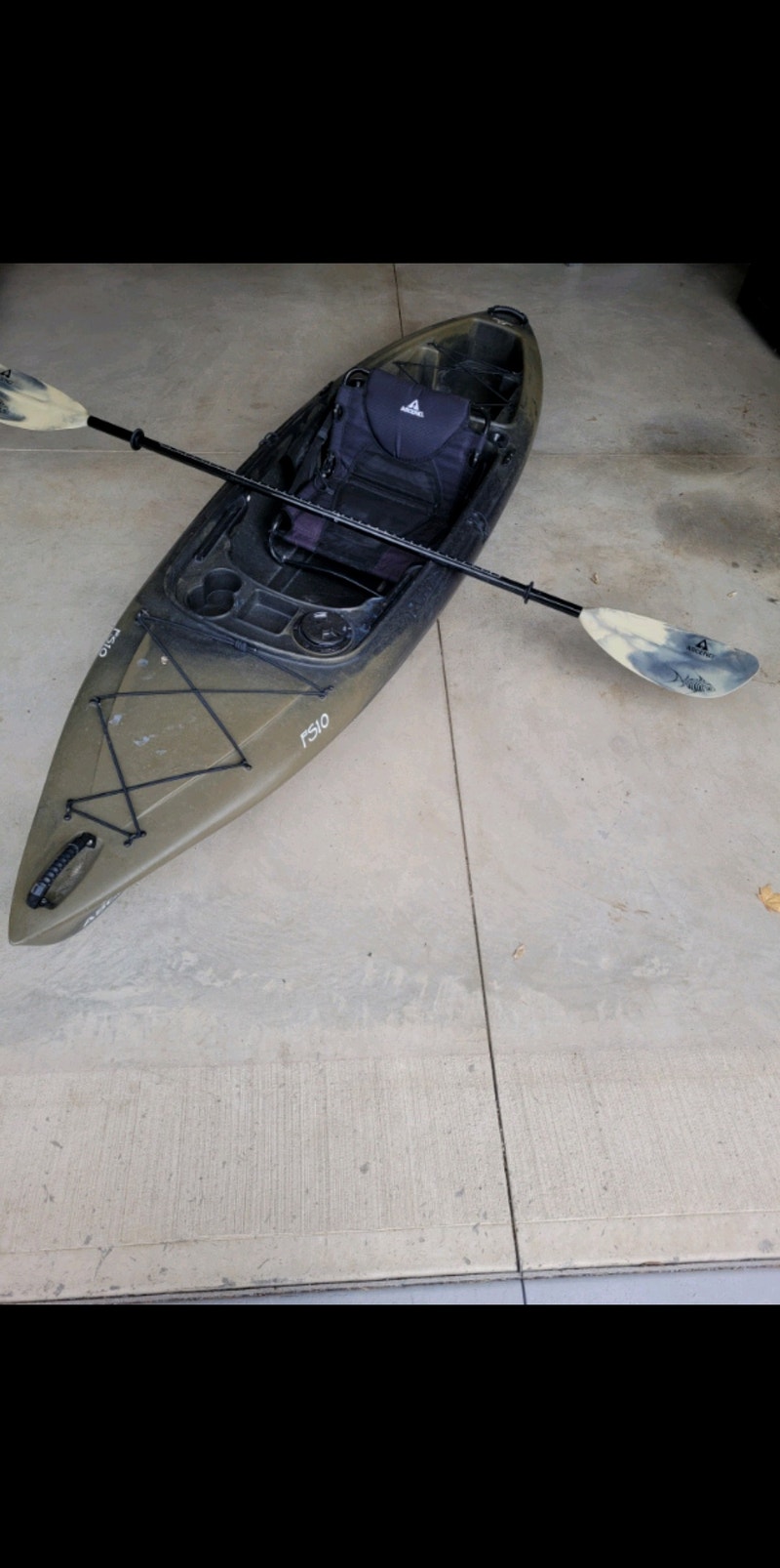 Sit In Kayak FS10 with Paddle Canoes, Kayaks & Paddles Kitchener