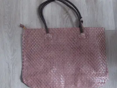 Passion Beaute tote and pouch, View more
