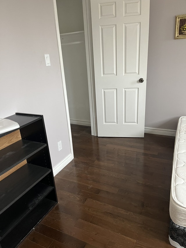 Room for rent Room Rentals & Roommates Markham / York Region Kijiji