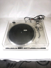 Pioneer PL-255 Turntable