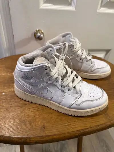 Jordan 1 Mid, View more