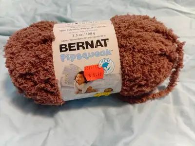 • 101 yards • polyester • colour:chocolate • bulky weight • see my other ads for more yarn