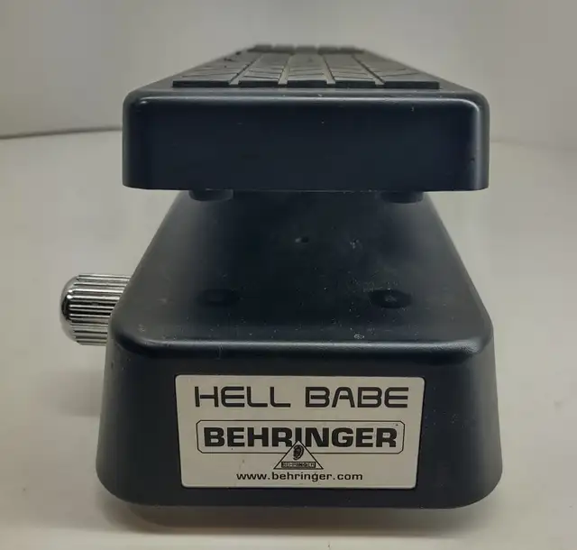 Behringer Hell Babe HB01 Wah-Wah Guitar Effects Pedal *Tested* in Amps & Pedals in Windsor Region - Image 5