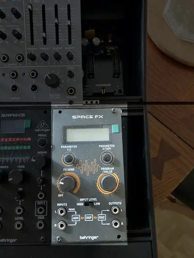 Behringer Space FX, View more