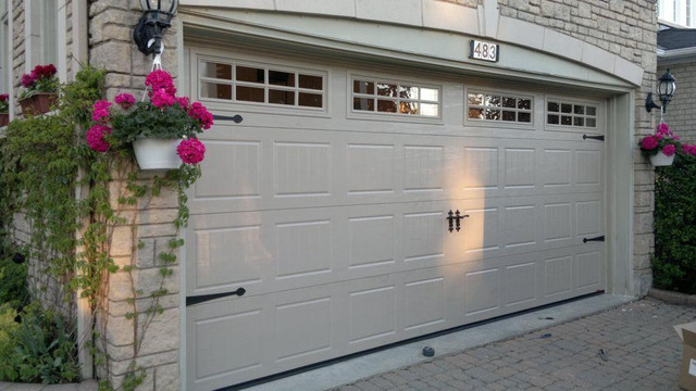 SAME DAY GARAGE DOOR REPAIR SERVICES in Garage Door in Markham / York Region - Image 2