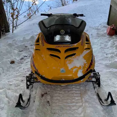 Sled runs amazing has a fresh tune Comes with ownership! Any questions just ask Send an offer! 2500$...