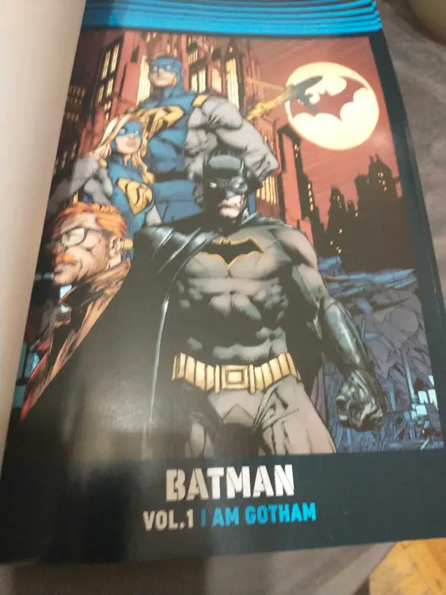 2003 DC Universe Rebirth: Batman - Tom King and David Finch62863733865985122