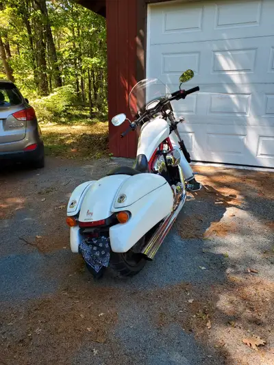 While many choppers compromise ride quality for styling, Honda's Fury is the rare exception.