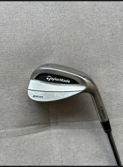TaylorMade Golf Z Spin 52 wedge TaylorMade Golf Good condition TaylorMade 52 Z spin golf wedge. Stee...