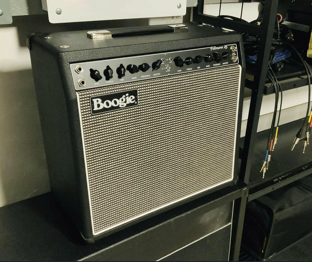 Mesa Boogie Filmore 25 in Amps & Pedals in Sherbrooke - Image 2