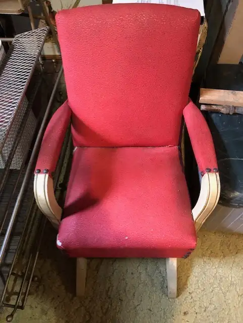 Vintage Child's Platform Rocker in Arts & Collectibles in Oshawa / Durham Region - Image 2