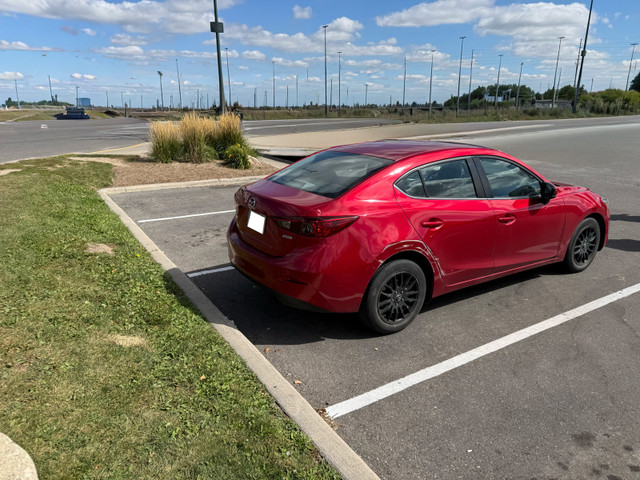 Mazda 3 GS 2017 sedan for sale in Cars & Trucks in Oakville / Halton Region - Image 4
