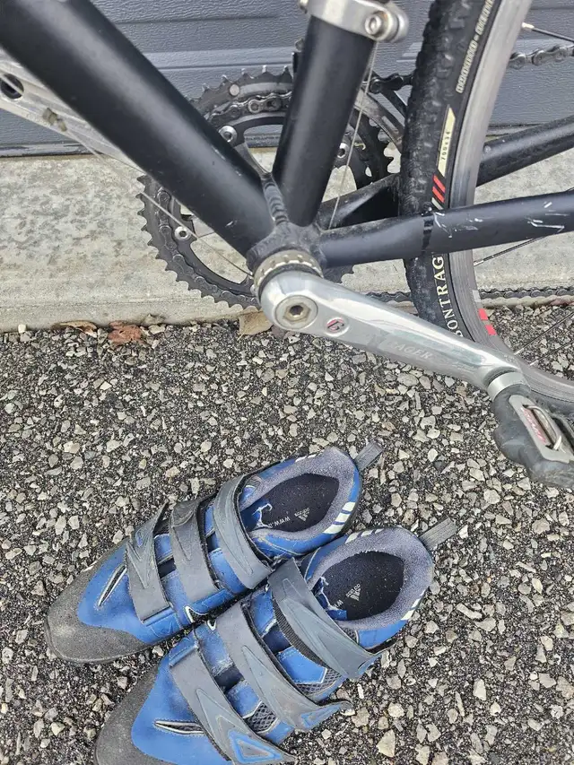 Trek X1 Gravel road bike  in Road in City of Toronto - Image 11