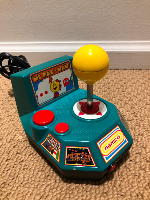 Ms Pac-Man Plug And Play TV Game Namco 5 In 1(tested/working) in Older Generation in Vancouver - Image 2