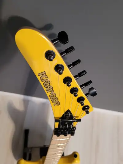 Kramer Baretta left handed, View more