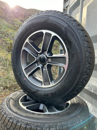 Brand New Jeep Rims Tires sensors set of 5