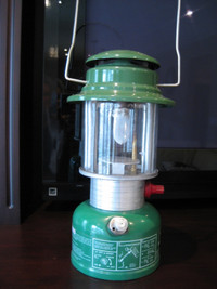 Vintage Feb.80 Coleman 321B Easi-Lite Lantern In Excellent Shape