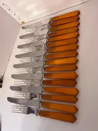 Vintage Bakelite Flatware 8 Knives 8 Forks