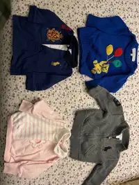 Vêtements d’enfants variés 