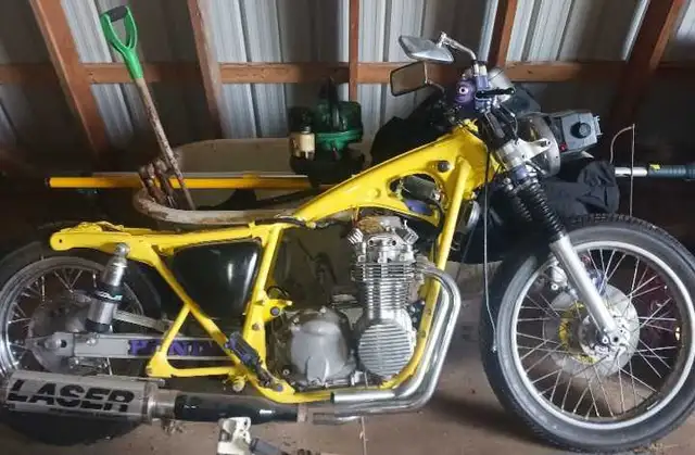 "As is" Motorcycle in Street, Cruisers & Choppers in Mississauga / Peel Region - Image 3