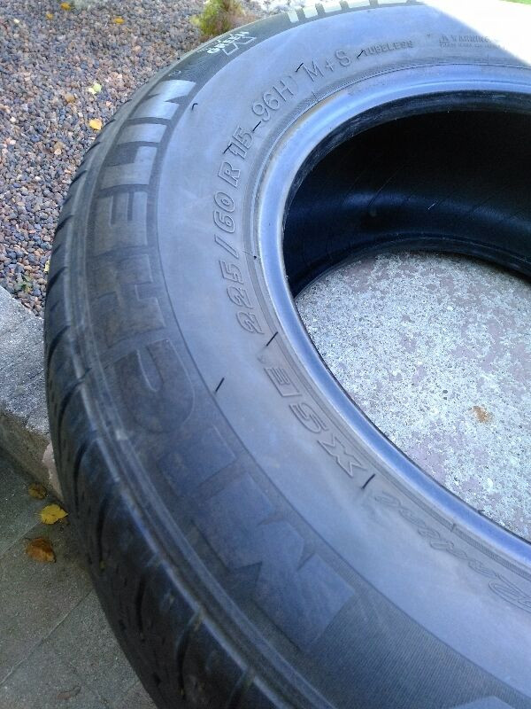 MICHELIN ENERGY MXV4 XSE 225/60R15 96H M+S ALL SEASON X GREEN in Tires & Rims in Windsor Region - Image 2