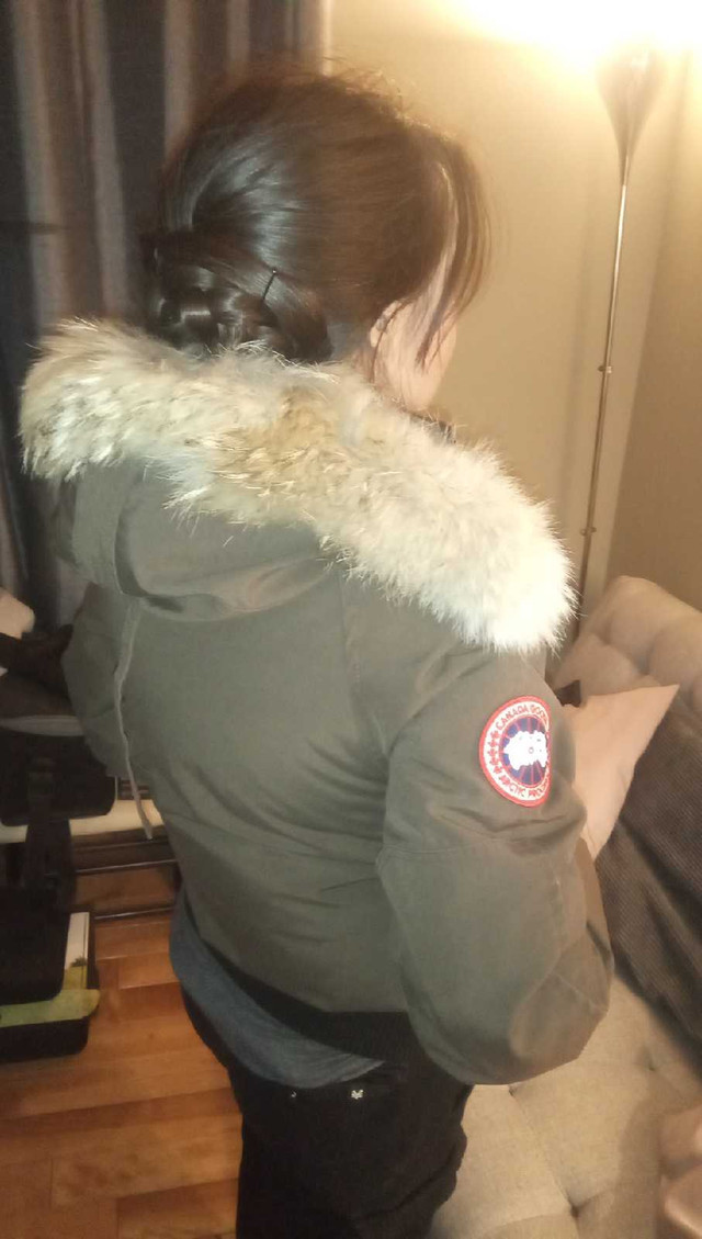 Canada Goose Bomber Jacket Women s Tops Outerwear City of