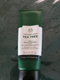 "Body Shop" Tea Tree - 3 In 1 Wash Scrub Mask