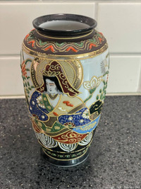 Kutani Japanese Porcelain Satsuma Moriage Vase