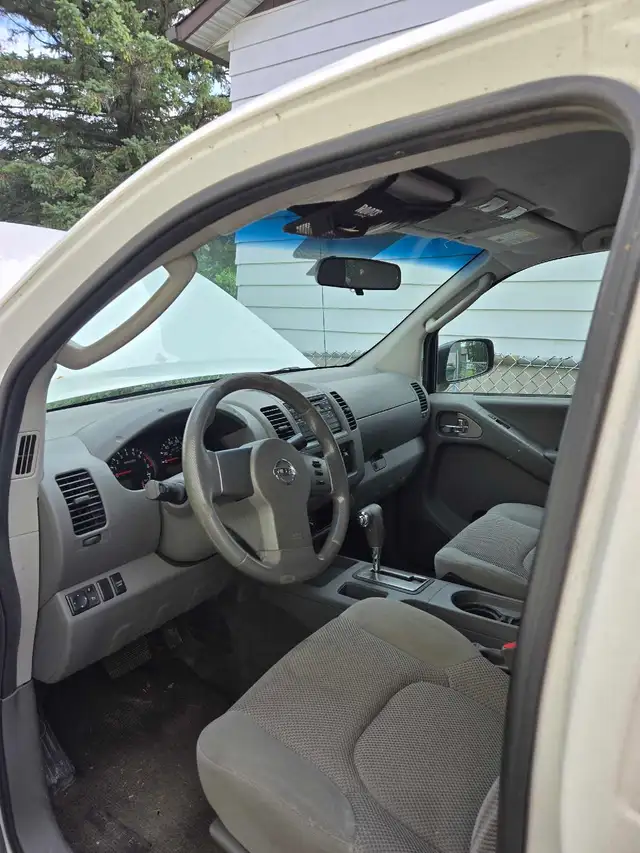Nissan Frontier 2008513987997630484481