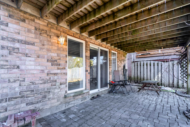 For Rent - Bachelors and 1 Bath in Long Term Rentals in Kitchener / Waterloo - Image 10