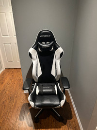 Gaming Chair - DXRacer 9/10 Condition