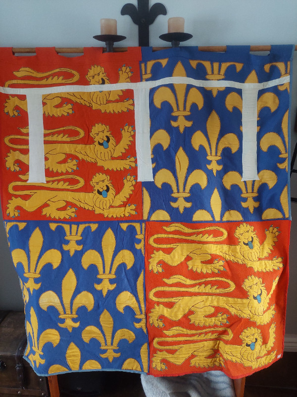 Replica of embroidered Heraldric banner for the Black Prince in Arts & Collectibles in Kawartha Lakes - Image 2