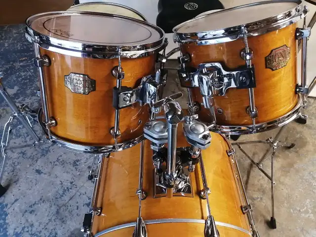 Vintage Premier maple Drums in Drums & Percussion in Hamilton - Image 5