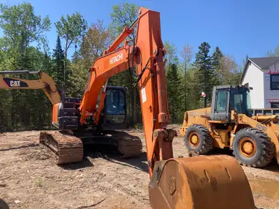 2018 HITACHI ZX210-6 WITH ONLY 3998 HOURS CALL ONLY 5064613657, View more