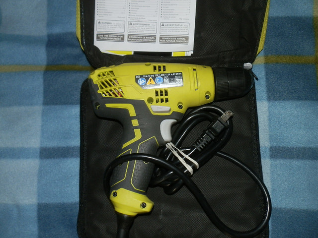 RYOBI 5.5-Amp Corded 3/8-inch Variable Speed Compact Drill/Drive dans Outils électriques  à Dartmouth - Image 3