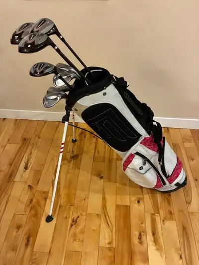 Ladies Wilson Golf Set RH , View more