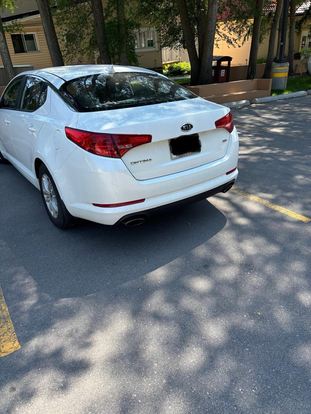 Kia Optima LX in Cars & Trucks in City of Toronto - Image 2
