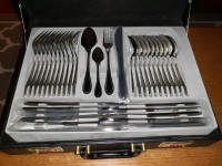 71-Piece Flatware Set with Leather Case (Cutlery Set)