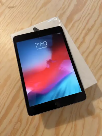Apple iPad Mini (1st Gen), View more