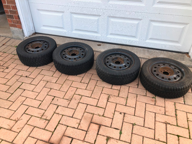 SNOW TYRES  195/55R15 85Q in Tires & Rims in St. Catharines