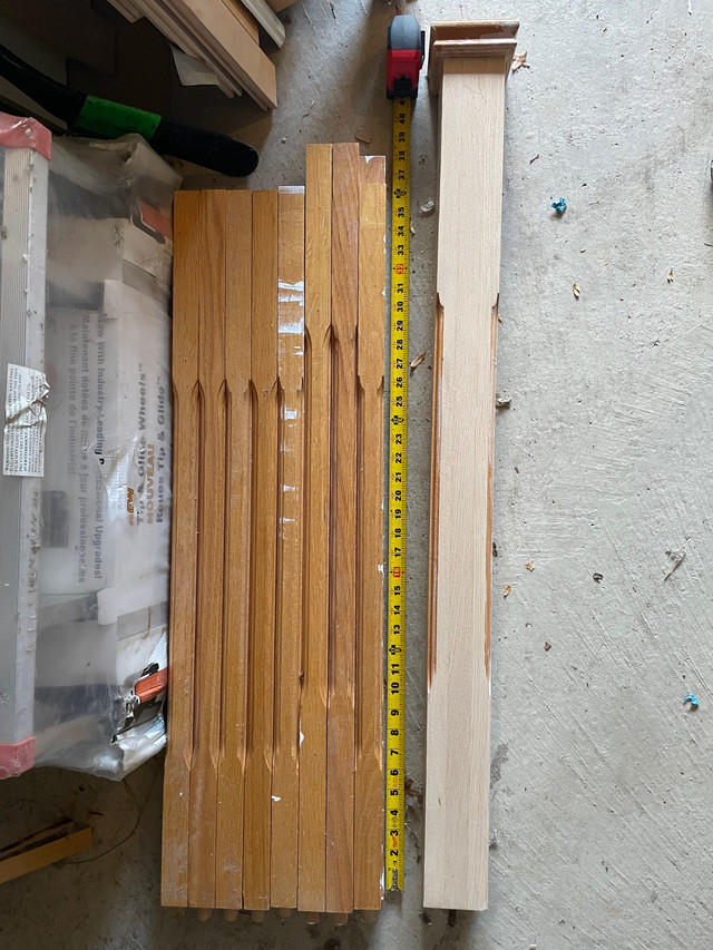 Free 16 used oak Stair spindles and 1 post in Floors & Walls in Mississauga / Peel Region