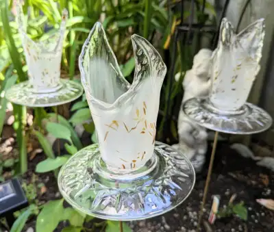4 Unique Handmade Blown Art Glass/Vtg Plate Garden Flame Stakes!, View more