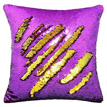 Awesome Room Decor - SHINY pillow in Home Décor & Accents in Brantford - Image 2