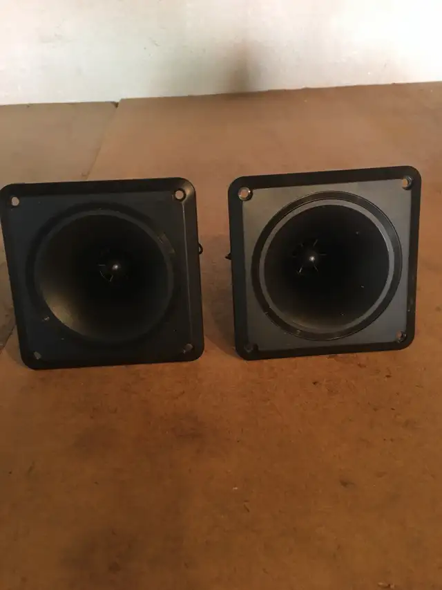 2 pcs. Speaker Tweeter in Speakers in City of Toronto - Image 2