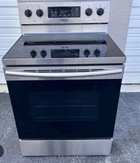 Samsung stainless stove mint condition delivery available 