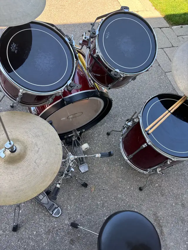 TAMA ROCKSTAR- drum set in Drums & Percussion in City of Toronto - Image 5