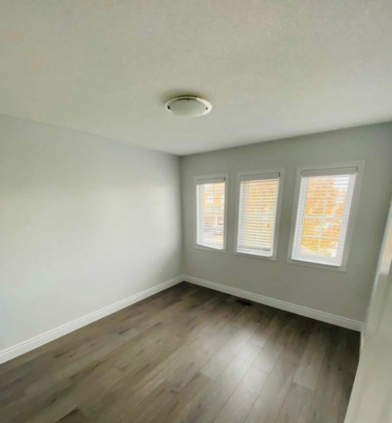 Master bedroom with attached washroom for rent Long Term Rentals