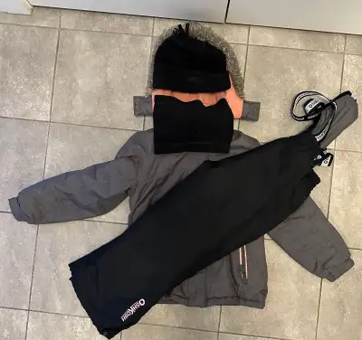 OshKosh Winter Snowsuit Set Size 8, View more